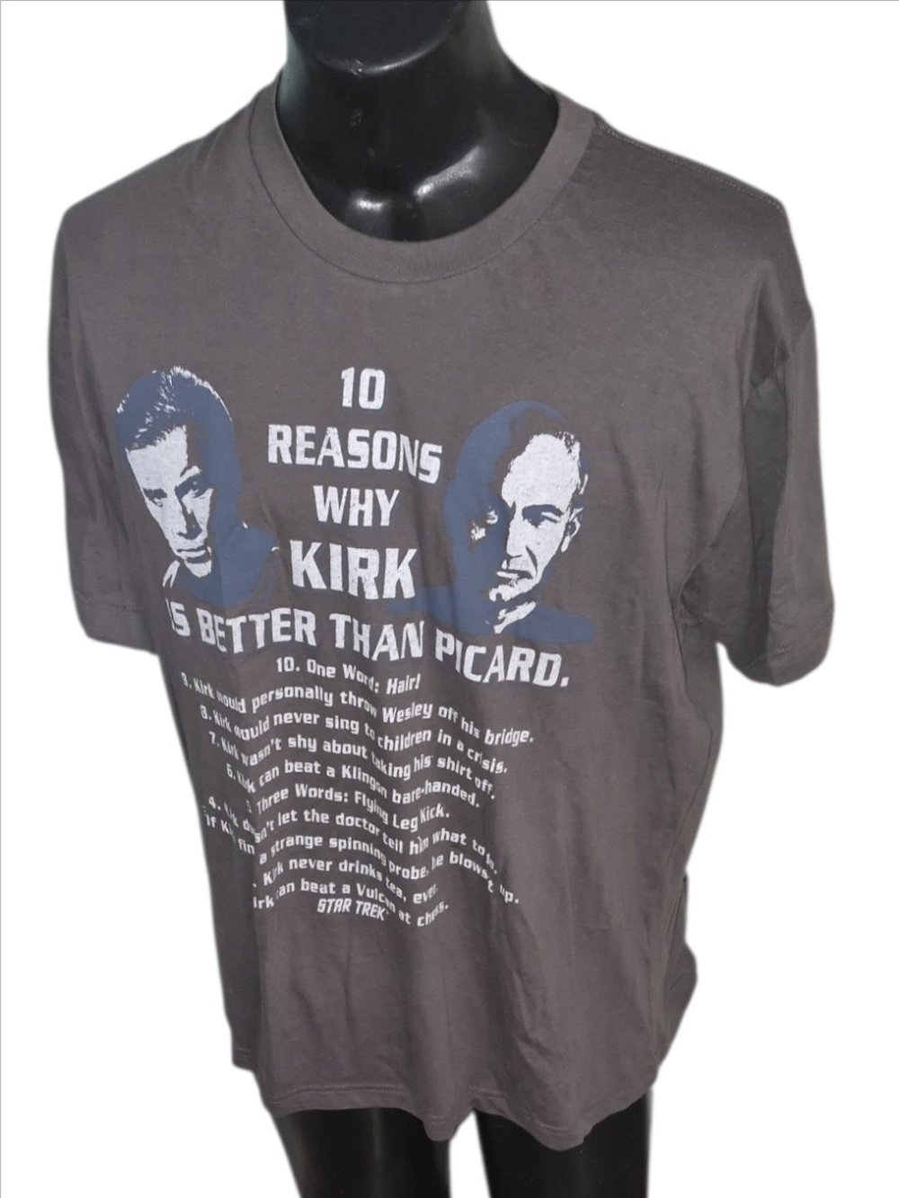Men's Gray Short-Sleeve Graphic Tee - Star Trek Inspired